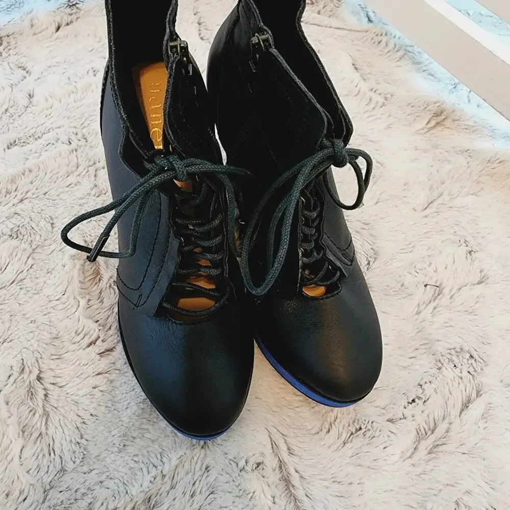 NANETTE LAPORE BLACK PLATFORM TIE SHOES SIZE 8.5